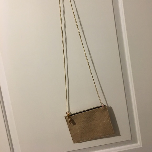 Canvas mini purse with gold chain strap! - Picture 2 of 3